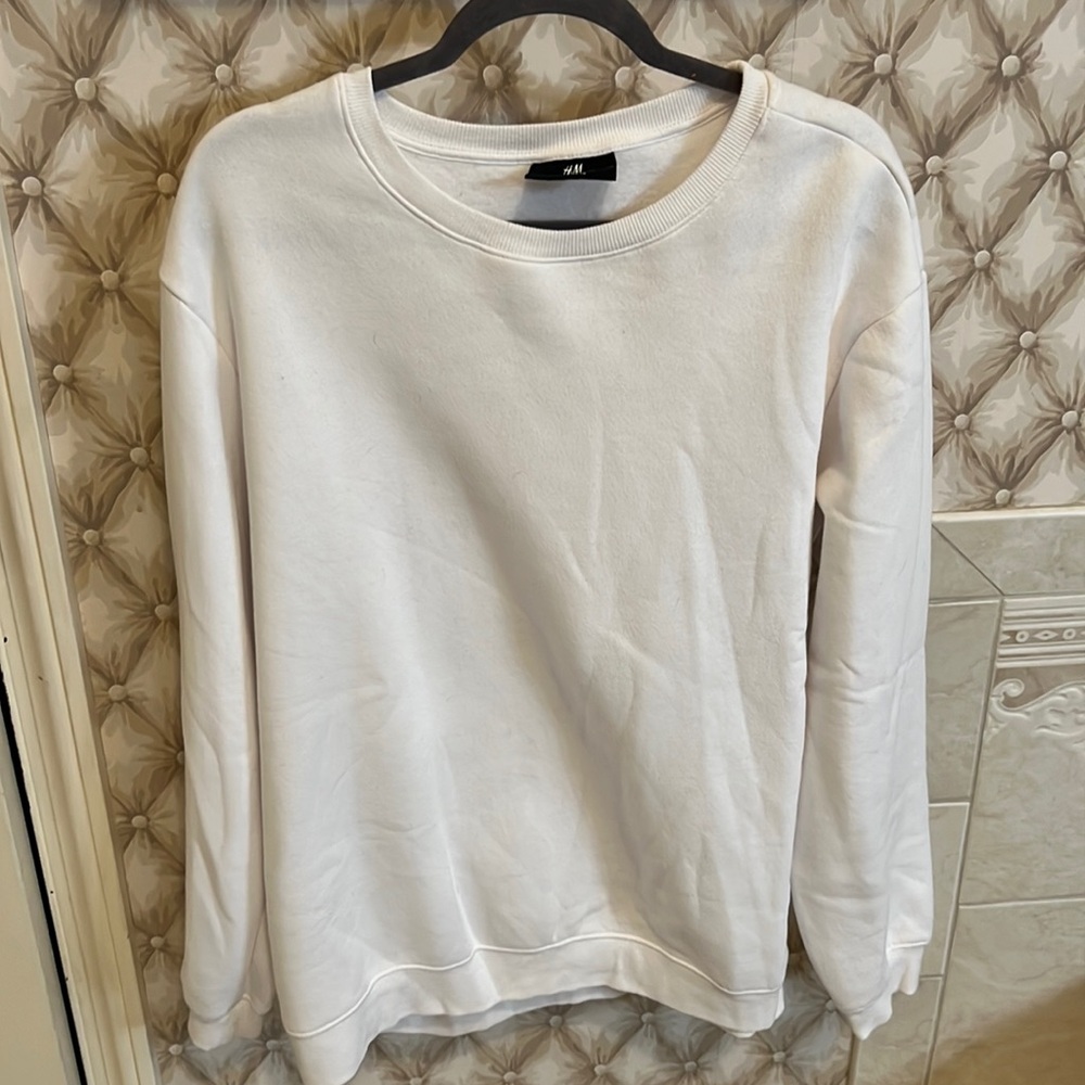 H&M Relaxed Fit Crewneck - White